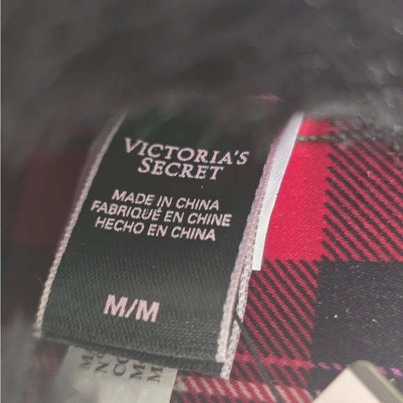Victoria Secret Slippers Women Red/Black Plaid Fur Signature Mule Satin Sz M (8) - Picture 14 of 15